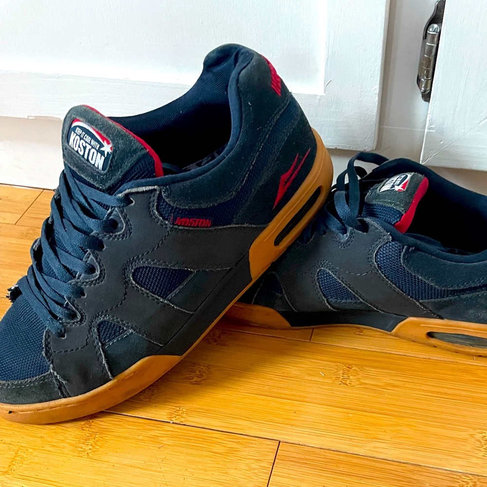 Lakai Ltd. Koston 1